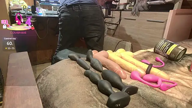 misteryman1956 online show from 06/09/26, 08:37