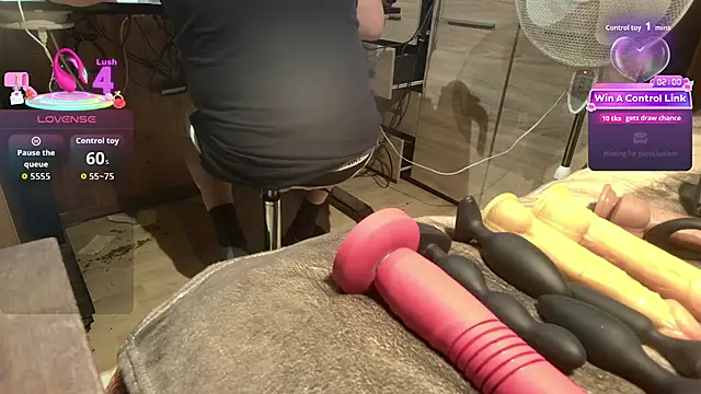 misteryman1956 online show from 07/27/26, 06:04