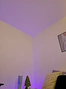 VictoriaEvaans  online show from 12/02/24, 09:39