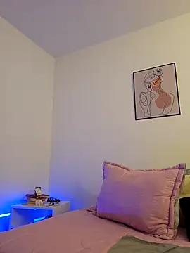 VictoriaEvaans  online show from 11/05/25, 09:48