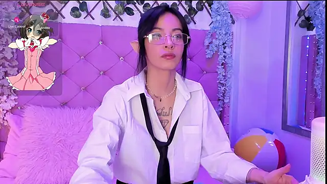 lauren evans96 online show from 09/27/25, 03:33