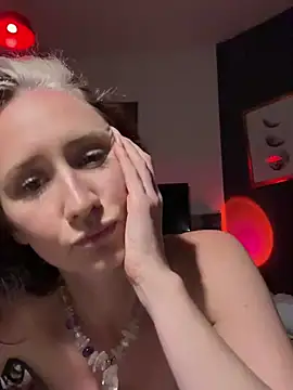 TheSexWitch online show from 03/10/25, 09:51