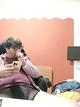 Snapshot of percyass chatting on 10/18/25, 04:52 percyass online show from 10/18/25, 04:52