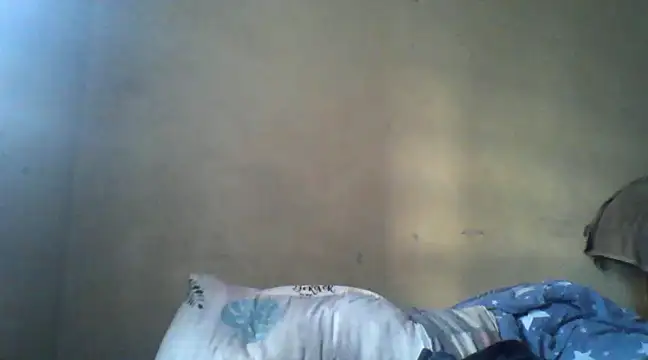 Horny-slut  online show from 01/31/25, 03:22