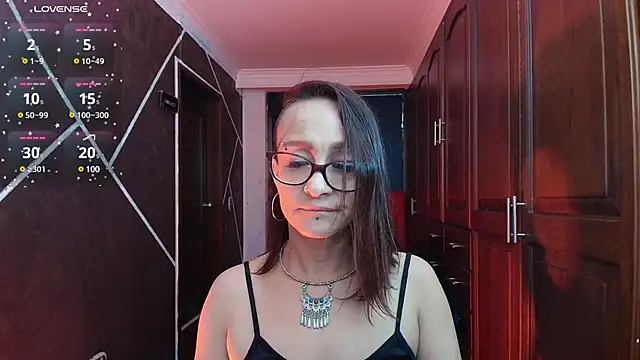 NatashaMason  online show from 01/06/25, 11:51