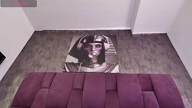 nicole  parker1 online show from 09/30/25, 07:08