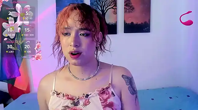 sophieMarshall01 online show from 01/12/25, 07:10