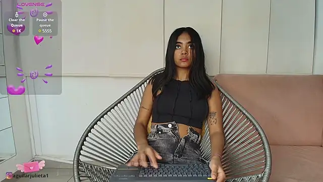 julieta aguilar1 online show from 01/04/25, 07:23