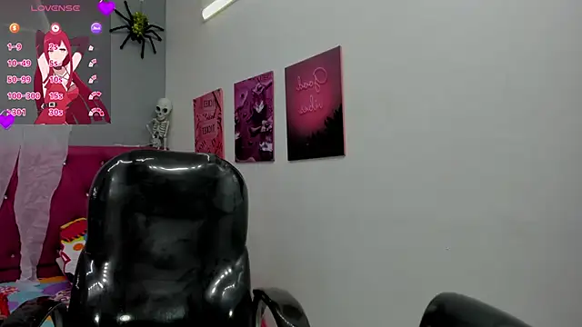 Helen russo online show from 10/24/25, 06:04