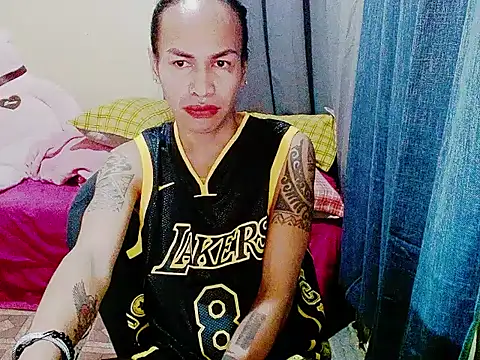 Snapshot of Indaypakay_ts chatting on 12/19/25, 05:25 Indaypakay ts online show from 12/19/25, 05:25