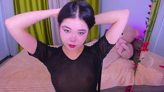 Dollyaa online show from 10/10/25, 12:48