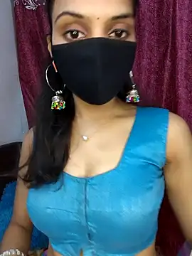 Snapshot of Sexy-ashi chatting on 02/07/25, 10:40 Sexy-ashi online show from 02/07/25, 10:40