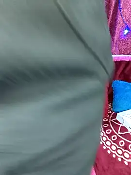 Snapshot of Sexy-ashi chatting on 03/18/25, 06:03 Sexy-ashi online show from 03/18/25, 06:03