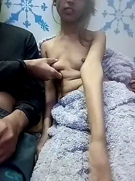 zoya khan25 online show from 01/15/25, 12:58