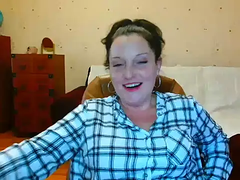 Alice3694 online show from 01/02/25, 01:51