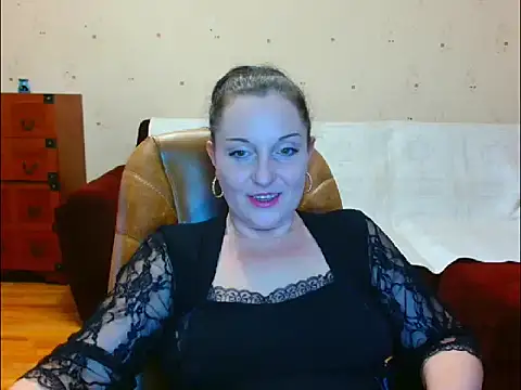 Alice3694 online show from 02/08/25, 06:22