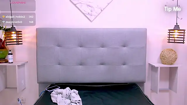 Cheelsea  online show from 01/15/25, 02:35