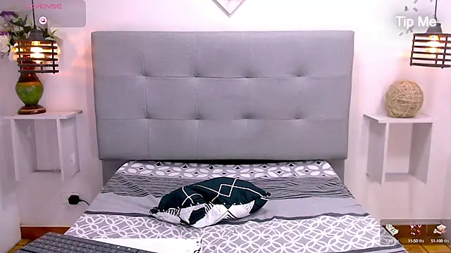 Cheelsea  online show from 02/07/25, 07:07