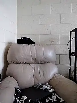 TickleMeKink online show from 01/11/25, 06:54