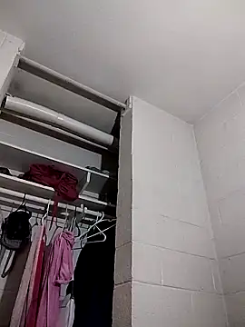 TickleMeKink online show from 10/01/25, 09:15