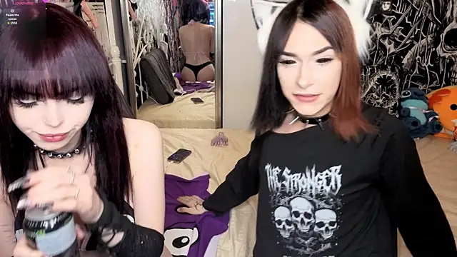 Snapshot of SIBBLlnGraypac chatting on 11/06/25, 10:10 SIBBLlnGraypac online show from 11/06/25, 10:10