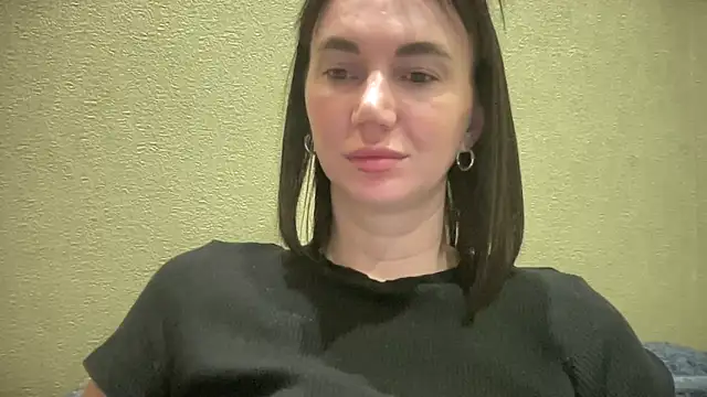 Snapshot of EvilDemon94 chatting on 02/16/26, 06:04 EvilDemon94 online show from 02/16/26, 06:04