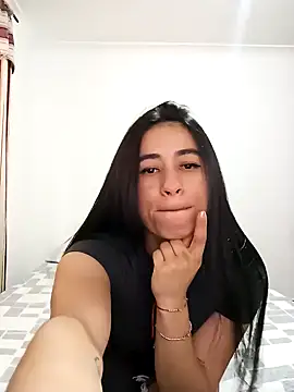 ChloeTurner  online show from 12/19/24, 06:34