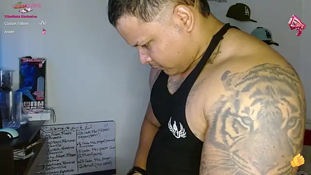 jordan black bicock  online show from 02/06/25, 11:15