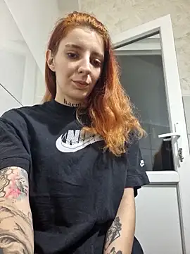 Snapshot of roxi_katty chatting on 11/19/25, 11:16 roxi katty online show from 11/19/25, 11:16