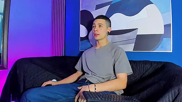 Snapshot of Jefer_rick_ chatting on 09/13/25, 12:38 Jefer rick  online show from 09/13/25, 12:38