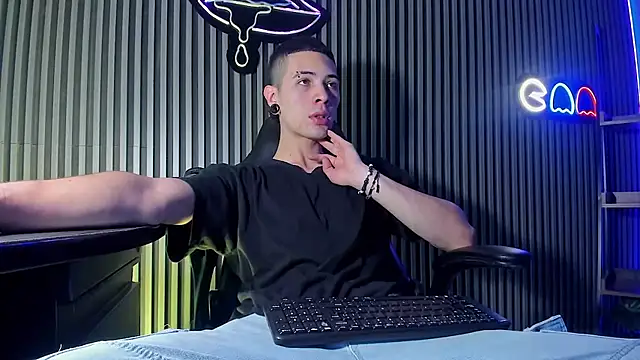 Snapshot of Jefer_rick_ chatting on 09/16/25, 01:01 Jefer rick  online show from 09/16/25, 01:01