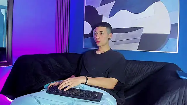 Snapshot of Jefer_rick_ chatting on 09/27/25, 12:32 Jefer rick  online show from 09/27/25, 12:32