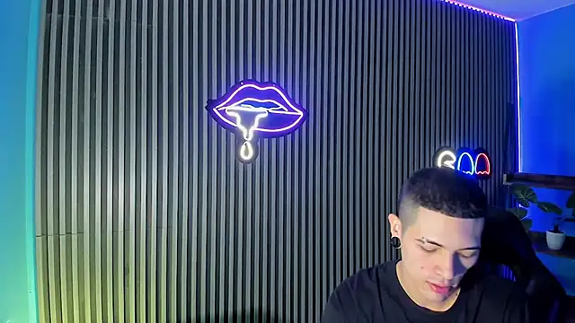 Snapshot of Jefer_rick_ chatting on 09/29/25, 12:43 Jefer rick  online show from 09/29/25, 12:43