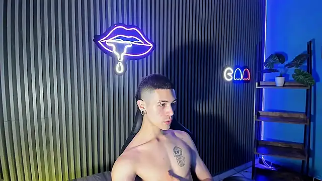 Snapshot of Jefer_rick_ chatting on 10/09/25, 12:36 Jefer rick  online show from 10/09/25, 12:36