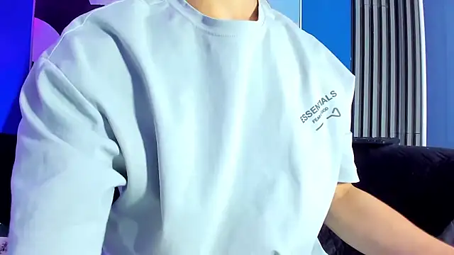 Snapshot of Jefer_rick_ chatting on 10/15/25, 12:49 Jefer rick  online show from 10/15/25, 12:49