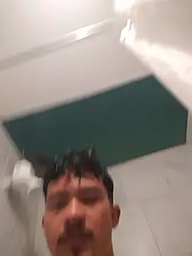 Snapshot of Kevin-Ferrari chatting on 11/15/25, 02:31 Kevin-Ferrari online show from 11/15/25, 02:31