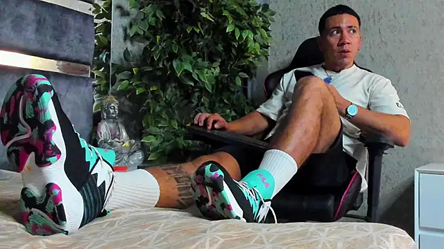 marc ginale online show from 10/05/25, 01:20