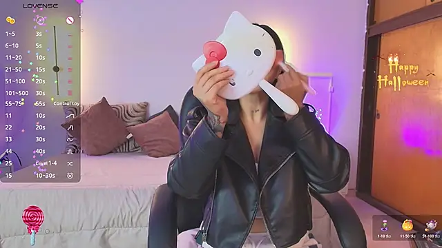  gaby2 online show from 10/31/25, 12:28