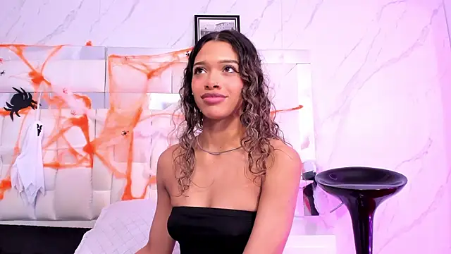 BritneyCollins online show from 10/12/25, 02:27