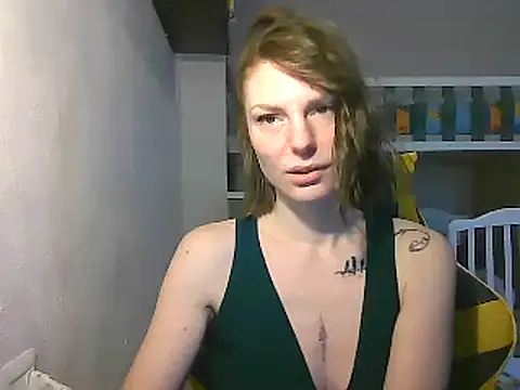Feli blue online show from 02/11/25, 08:48