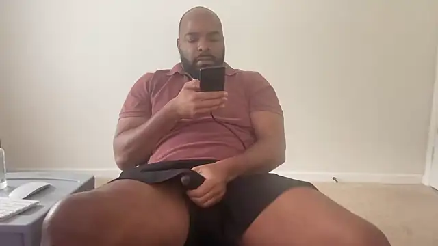 Snapshot of Bbcfun44 chatting on 09/30/25, 03:39 Bbcfun44 online show from 09/30/25, 03:39