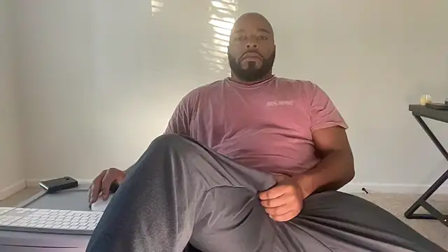 Snapshot of Bbcfun44 chatting on 10/05/25, 01:09 Bbcfun44 online show from 10/05/25, 01:09