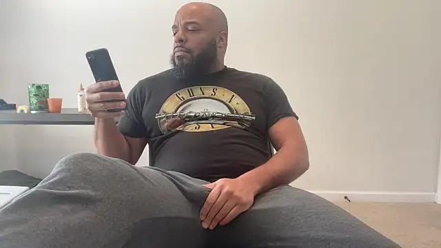 Snapshot of Bbcfun44 chatting on 11/03/25, 05:14 Bbcfun44 online show from 11/03/25, 05:14