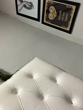 novinhoabc01 online show from 01/04/25, 06:41