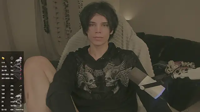 Snapshot of Wampeyes chatting on 10/16/25, 02:18 Wampeyes online show from 10/16/25, 02:18