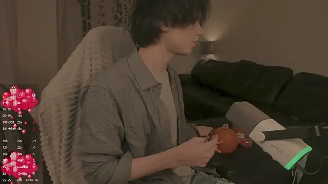 Snapshot of Wampeyes chatting on 10/30/25, 01:23 Wampeyes online show from 10/30/25, 01:23