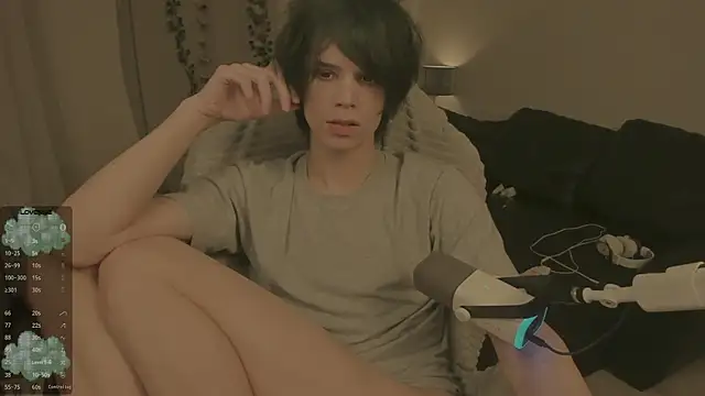 Snapshot of Wampeyes chatting on 12/18/25, 12:22 Wampeyes online show from 12/18/25, 12:22