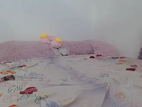 milfevha online show from 12/13/25, 08:14