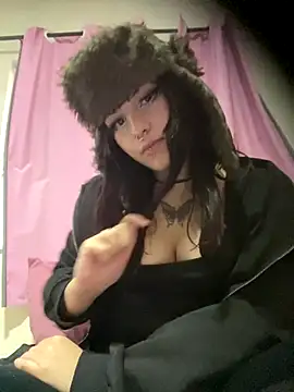 Snapshot of belletotosa chatting on 10/10/25, 08:30 belletotosa online show from 10/10/25, 08:30