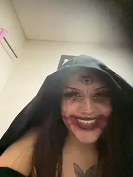 Snapshot of belletotosa chatting on 10/15/25, 09:48 belletotosa online show from 10/15/25, 09:48